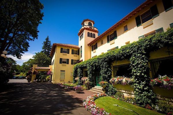 Columbia Gorge Hotel (Hood River)